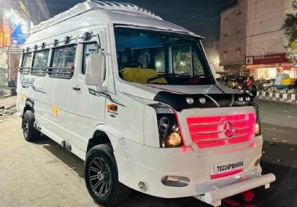 17 Seater Travellers Rental