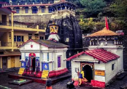 Char Dham Explorer