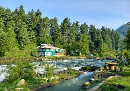 5-Day Srinagar Hills & Valley Escape from Chandigarh