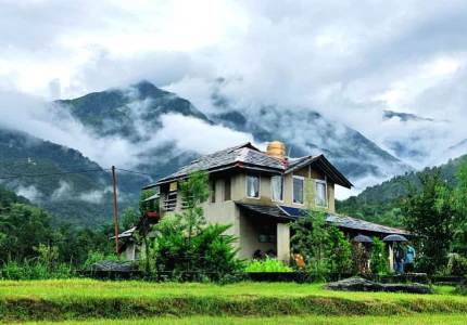 Chandigarh to Dharamshala & McLeodganj Scenic Escape