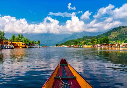 Gulmarg, Sonmarg & Pahalgam Explorer – 9-Day Kashmir Trip