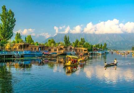 5-Day Srinagar Hills & Valley Escape from Chandigarh