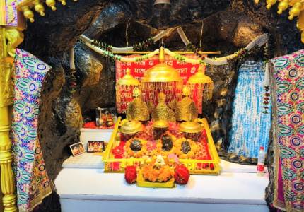 Chandigarh to Vaishno Devi & Srinagar Sacred Journey