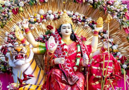 Sacred 4 Devi Explorer