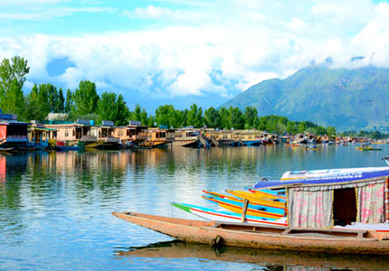 5-Day Srinagar Hills & Valley Escape from Chandigarh